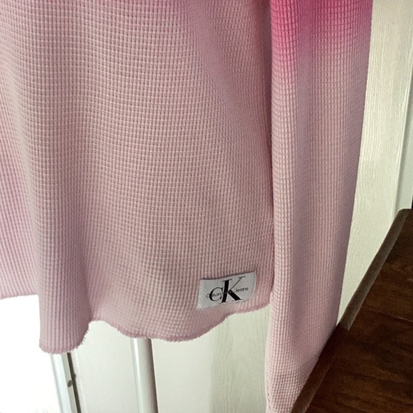 Calvin Klein ombré waffle top - Picture 2 of 5
